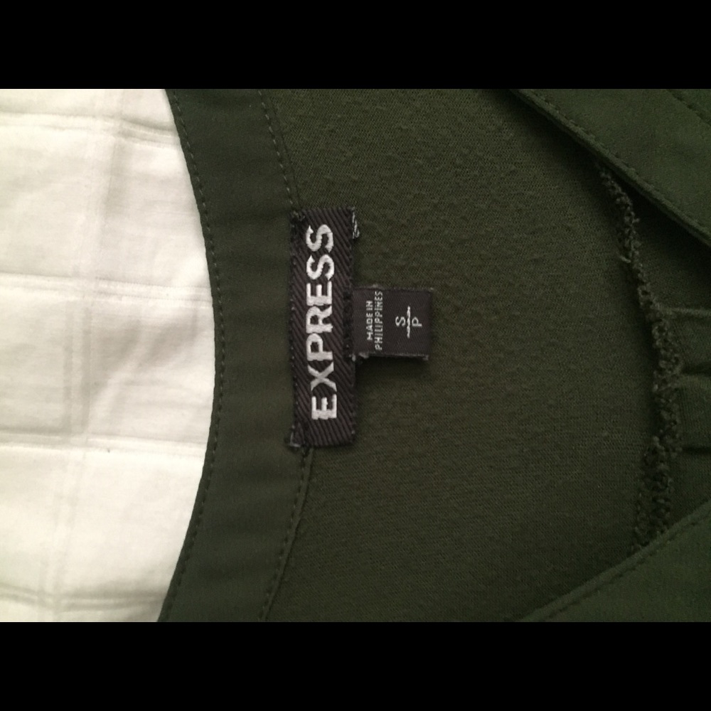EXPRESS TOP - Picture 2 of 3
